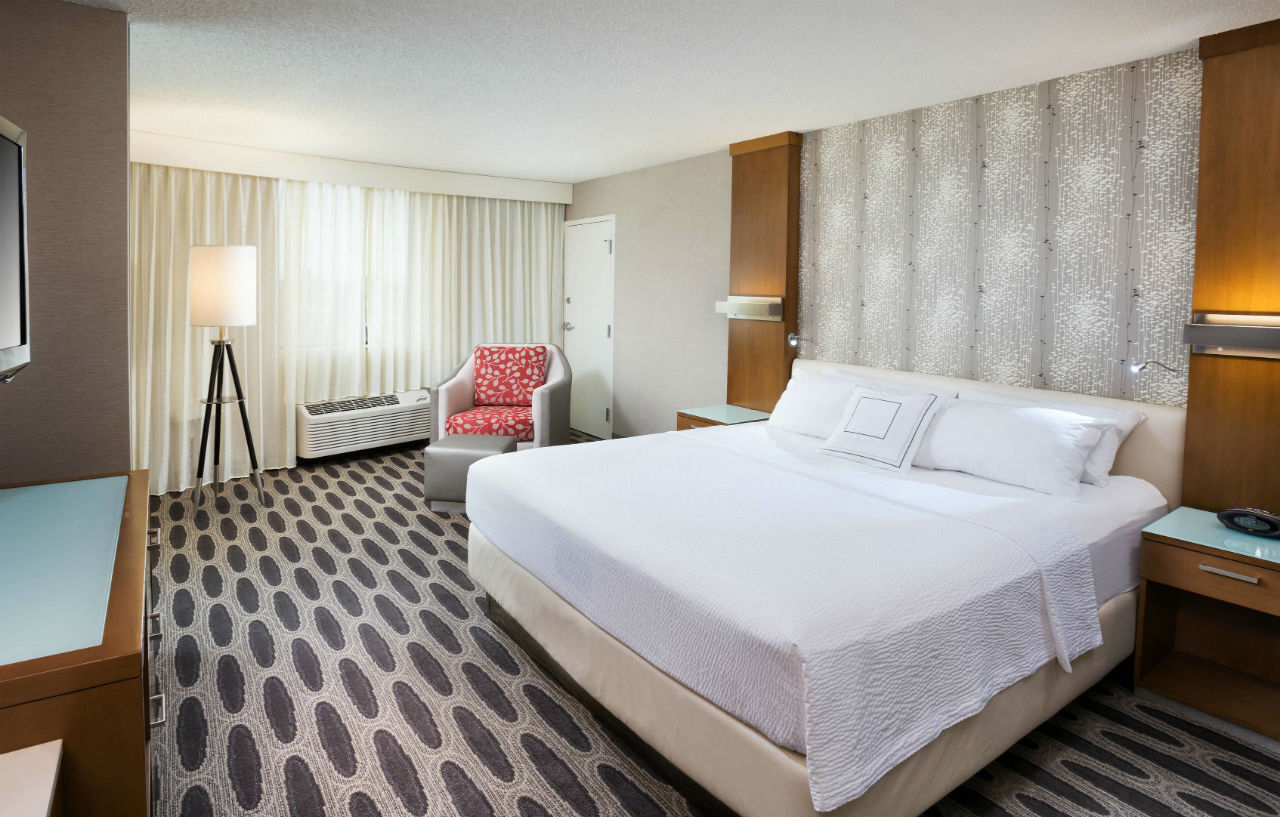 Courtyard By Marriott Minneapolis Downtown Екстериор снимка